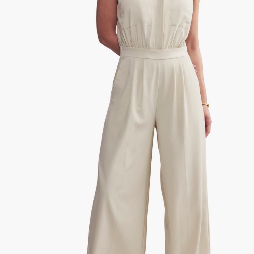 Elegant Cream Sleeveless Jumpsuit-Rhône - Picture 5 of 12